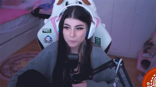 Vale Abby GIF - Vale Abby Giants Gaming GIFs