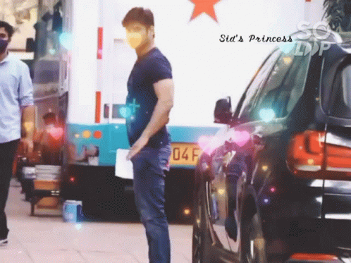 Sidharth Shukla Papped GIF - Sidharth Shukla Papped Bbb3 GIFs