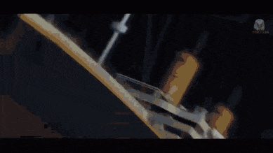 a blurred image of a few pieces of wood