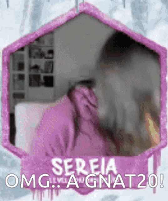 a purple frame with a picture of a person and the words sereia omg a gnat20