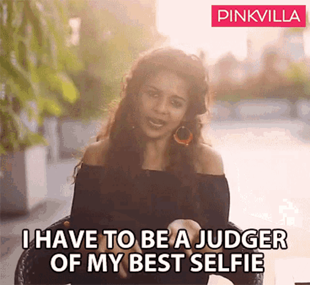 I Have To Be A Judger Of My Best Selfie Mithila Palkar GIF - I Have To Be A Judger Of My Best Selfie Mithila Palkar Pinkvilla GIFs