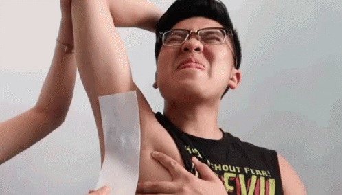 Kimpoy Ouch GIF - Kimpoy Ouch Waxing GIFs