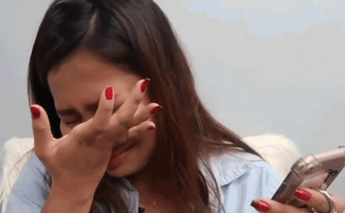 Baninay Bautista Crying GIF - Baninay Bautista Crying Snooping GIFs