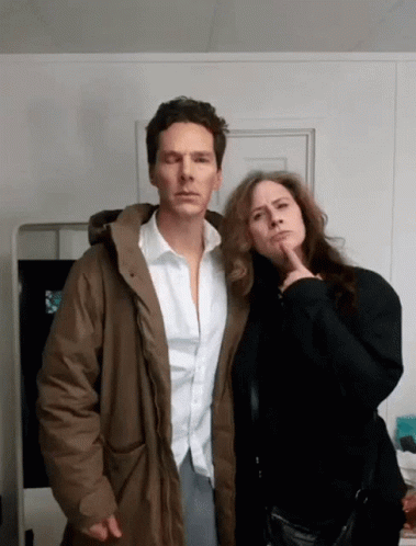 Benedict Cumberbatch Playful GIF - Benedict Cumberbatch Playful Funny Bc GIFs
