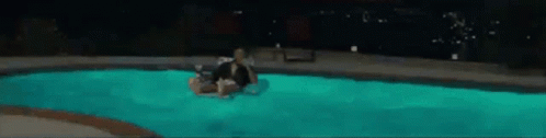 Once Upon A Time In Hollywood Pool GIF - Once Upon A Time In Hollywood Pool Relaxation GIFs