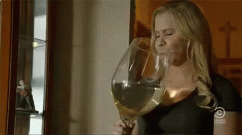 Tipsy Getting Drunk GIF - Tipsy Getting Drunk Big Wine Glass GIFs