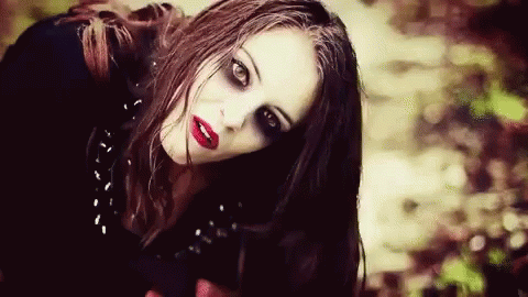 Gothic Girl GIF - Gothic Girl Vampire GIFs