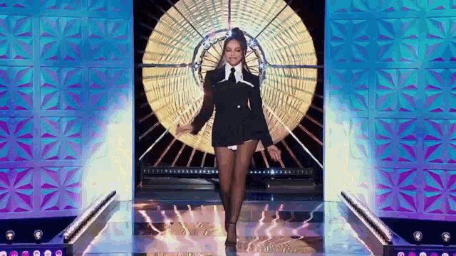 Jade Thirlwall Little Mix GIF - Jade Thirlwall Little Mix Drag Race GIFs