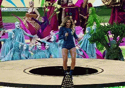 Claudia Leitte Sing GIF - Claudia Leitte Sing Perform GIFs