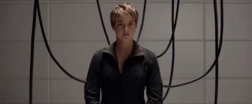 Tris GIF - The Divergent Series Insurgent Beatrice Prior GIFs