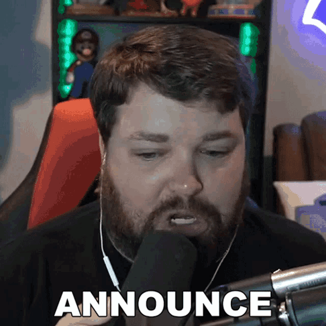 Announce The Winners Brian Hull GIF - Announce The Winners Brian Hull Tell Us Who Won GIFs
