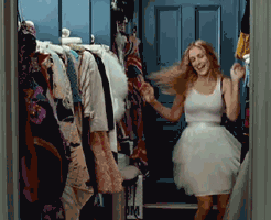 Sex And The City GIF - Dance Carriebradshaw Sexandthecity GIFs