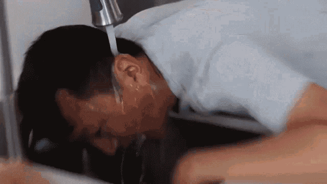 Rinse Drinking Water GIF - Rinse Drinking Water Thirsty GIFs