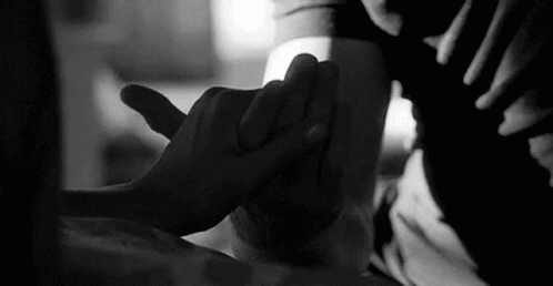Couple Love GIF - Couple Love Holding Hands GIFs