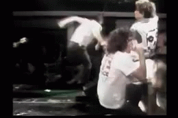 In Pit GIF - In Pit Dance GIFs