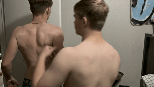 My Muscles Are Bigger Than Yours GIF - My Muscles Are Bigger Than Yours GIFs