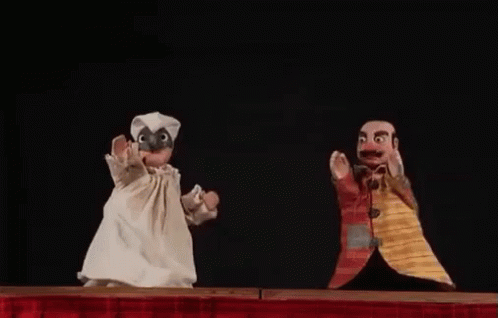 Pulcinella Opera Marionette Maschera Napoletana Napoli Napoletano Riprenditi Ripigliati Non Cadere GIF - Puppet Italian Mask Italian Tradition GIFs