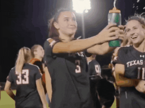 a texas soccer player takes a selfie with her teammates