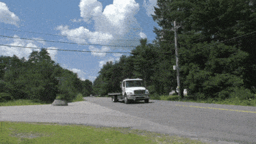 Tow Truck Horn GIF - Tow Truck Horn Doppler GIFs