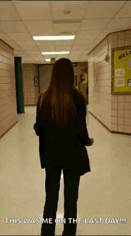 a woman walking down a hallway with the words " this was me on the last day " on the bottom