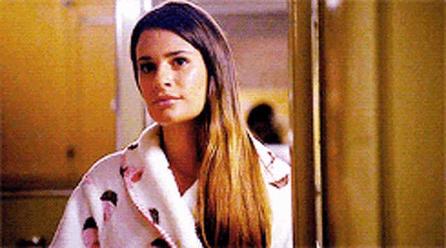 Glee Rachel Berry GIF - Glee Rachel Berry Leaving GIFs