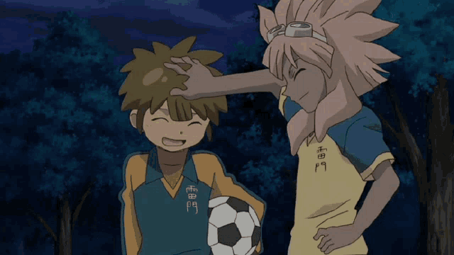 a soccer player with the number 19 on his jersey