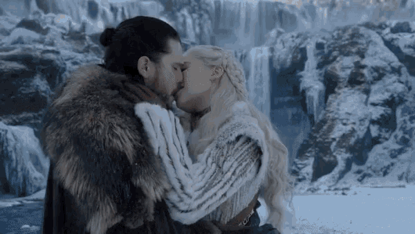 Game Of Thrones Funny Kiss GIF - Game Of Thrones Funny Game Of Thrones Kiss GIFs
