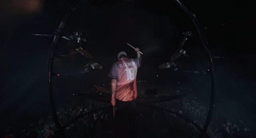 Performing Jamming Out GIF - Performing Jamming Out Hands In The Air GIFs