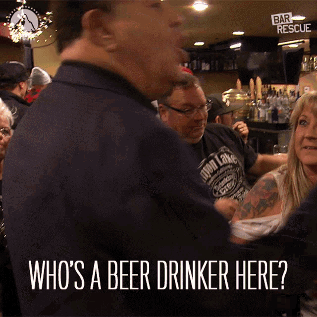 Whos A Beer Drinker Here Who Drinks Beer GIF - Whos A Beer Drinker Here Who Drinks Beer Who Wants Some Beer GIFs
