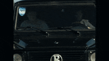 a car with a license plate that says t872bc 59