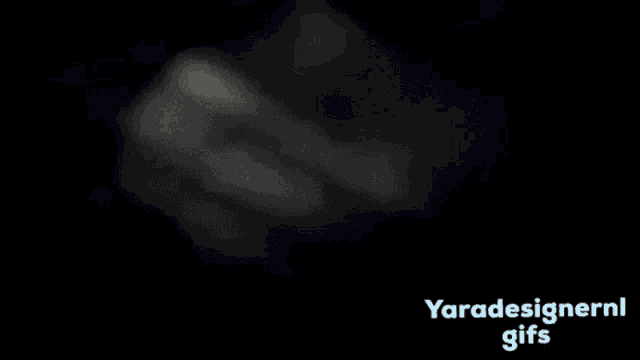 a blurred image with the words yarddesignerni gifs at the top