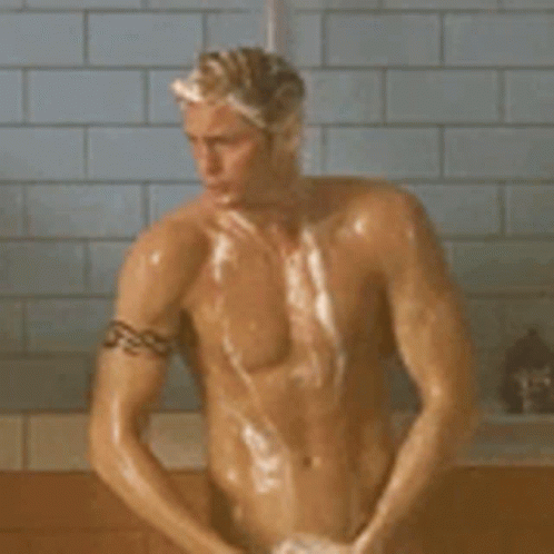 Alexander Skarsgard GIF - Alexander Skarsgard Taking A Bath GIFs