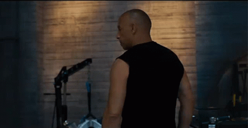 Turn Around Vin Diesel GIF - Turn Around Vin Diesel Dominic Toretto GIFs