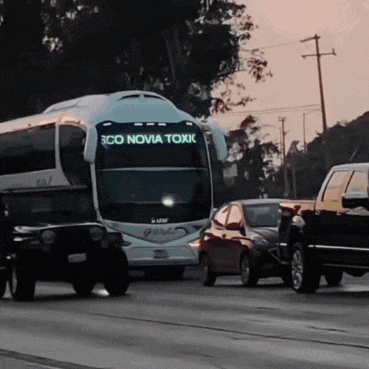 a bus with the words eco novia toxic on the front of it