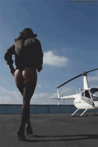 Helicopter Walk GIF - Helicopter Walk Strut GIFs