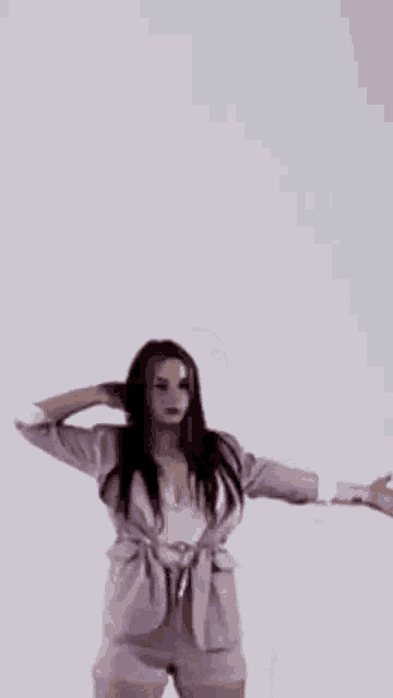 Sylwia Lipka Singer GIF - Sylwia Lipka Singer Dancing GIFs