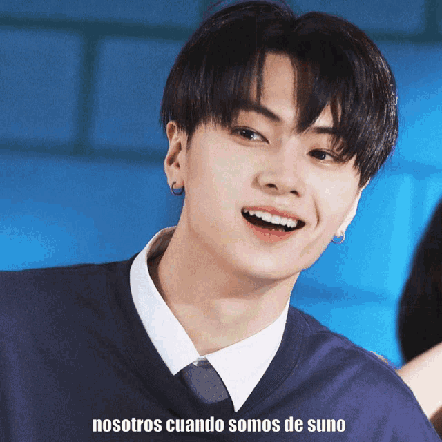 a picture of a young man with the words nosotros cuando somos de suno above him