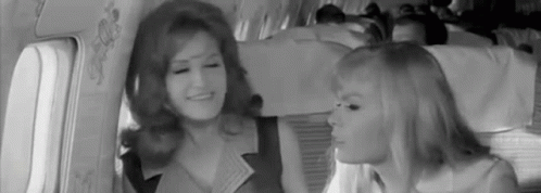 Dalida Tania Béryl GIF - Dalida Tania Béryl Inconnue De Hong Kong GIFs
