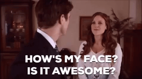 Wcth Is My Face Awesome GIF - Wcth Is My Face Awesome Lip Reading GIFs