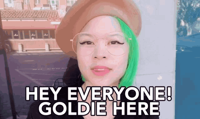 Hey Everyone Goldie Here Hello Everyone GIF - Hey Everyone Goldie Here Hey Everyone Hello Everyone GIFs