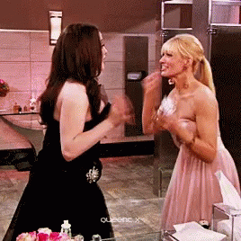 Two Broke Girls Excited GIF