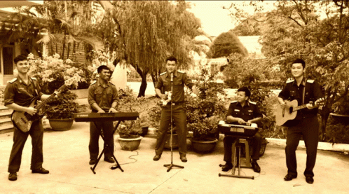 Bodoi Band GIF - Bodoi Band GIFs