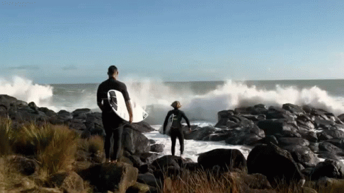 Crashing Waves Waves GIF - Crashing Waves Waves Surfers GIFs