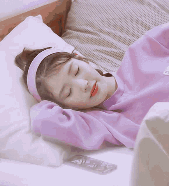 Sleeping Cute GIF - Sleeping Cute Iu GIFs
