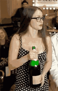 Champagne Throw GIF - Champagne Throw Up GIFs