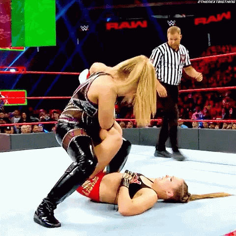 Natalya Sharpshooter GIF - Natalya Sharpshooter Ronda Rousey GIFs