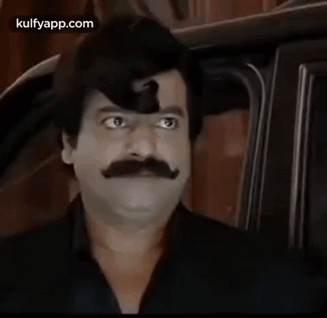 When You See Relatives In Family Functions.Gif GIF - When You See Relatives In Family Functions Vivek Comedian GIFs
