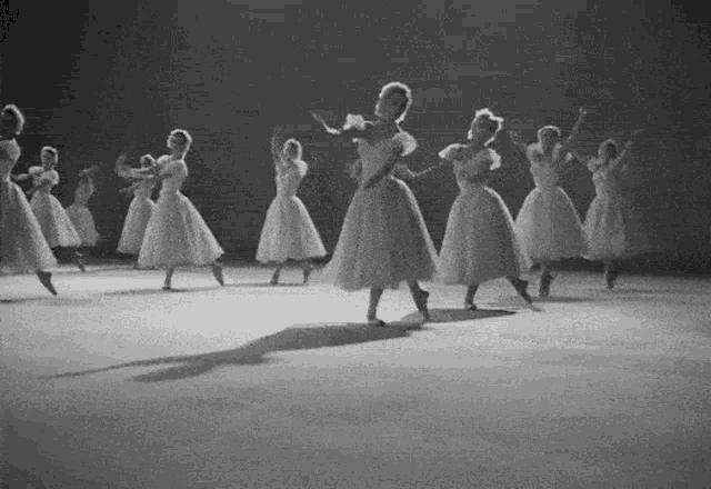 Dance Swan Lake GIF - Dance Swan Lake Ballet GIFs