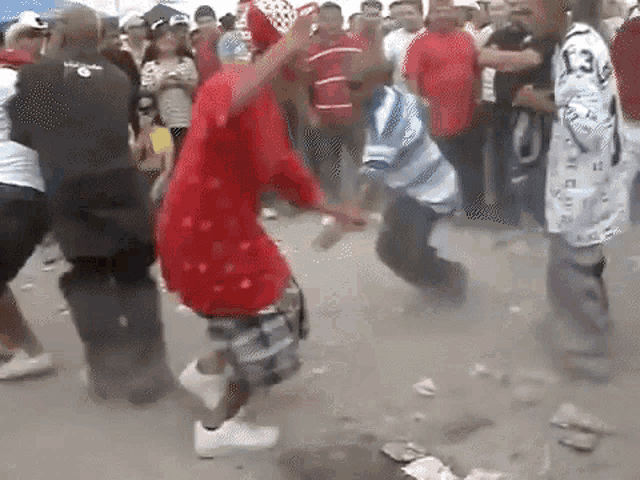 cholos-bailando-cumbia-las-bitas2.gif