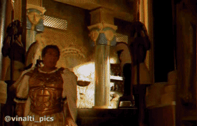 a pixelated image of a man in armor with the hashtag vinalti pics